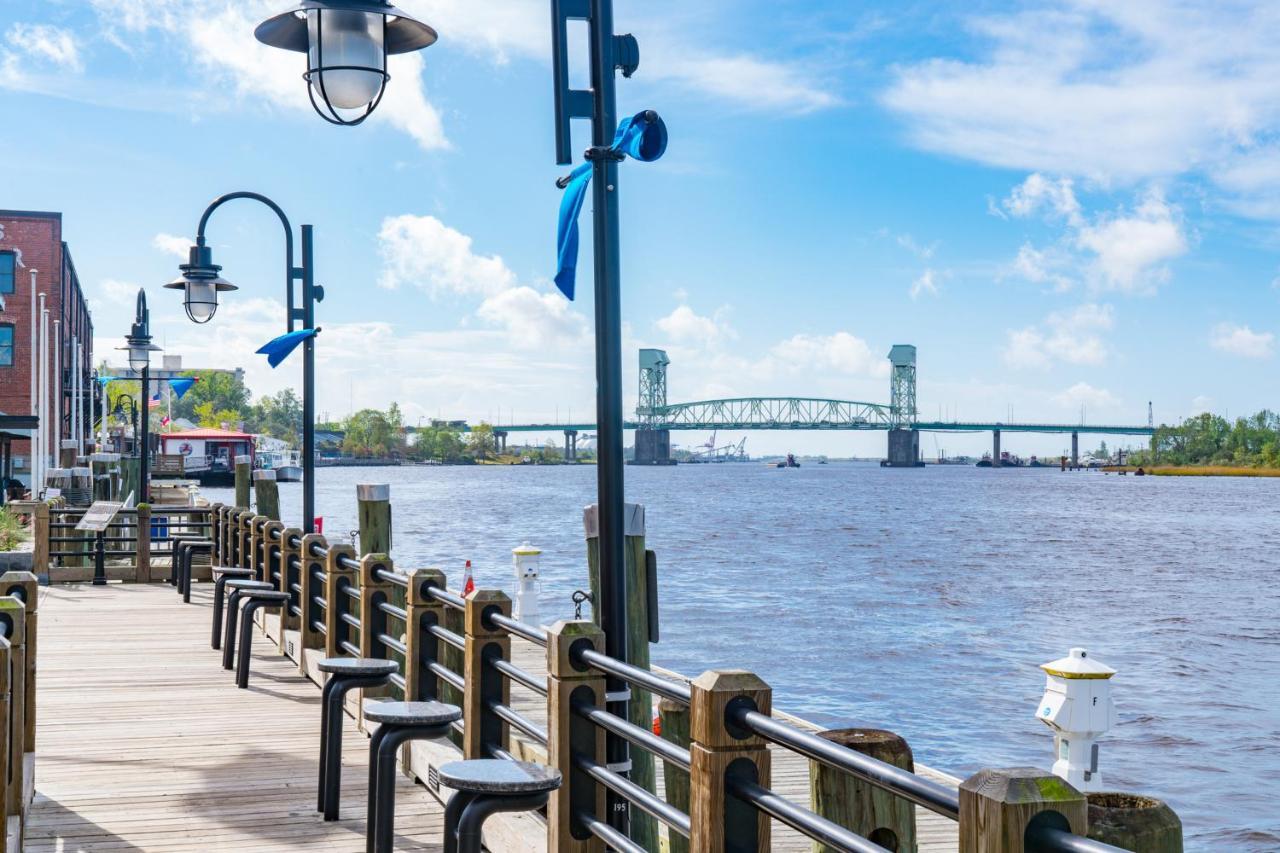 River View Condo A Wilmington Bagian luar foto